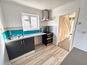 Photo 17- click for photo gallery